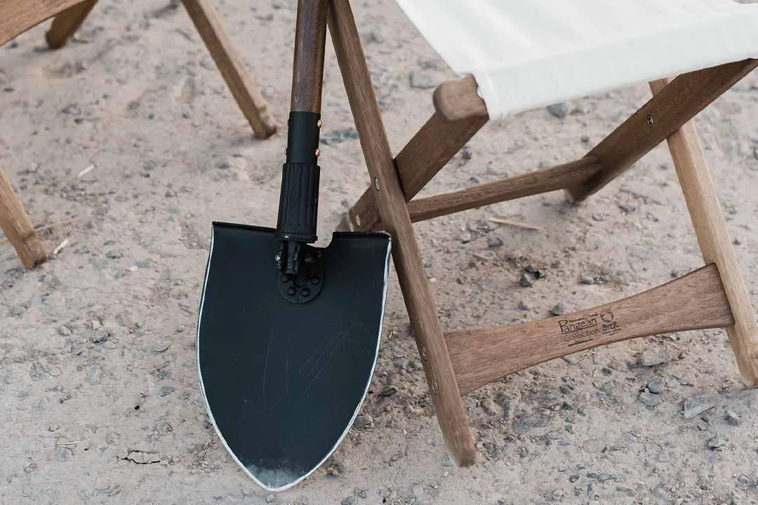 Barebones Shovel with Sheath