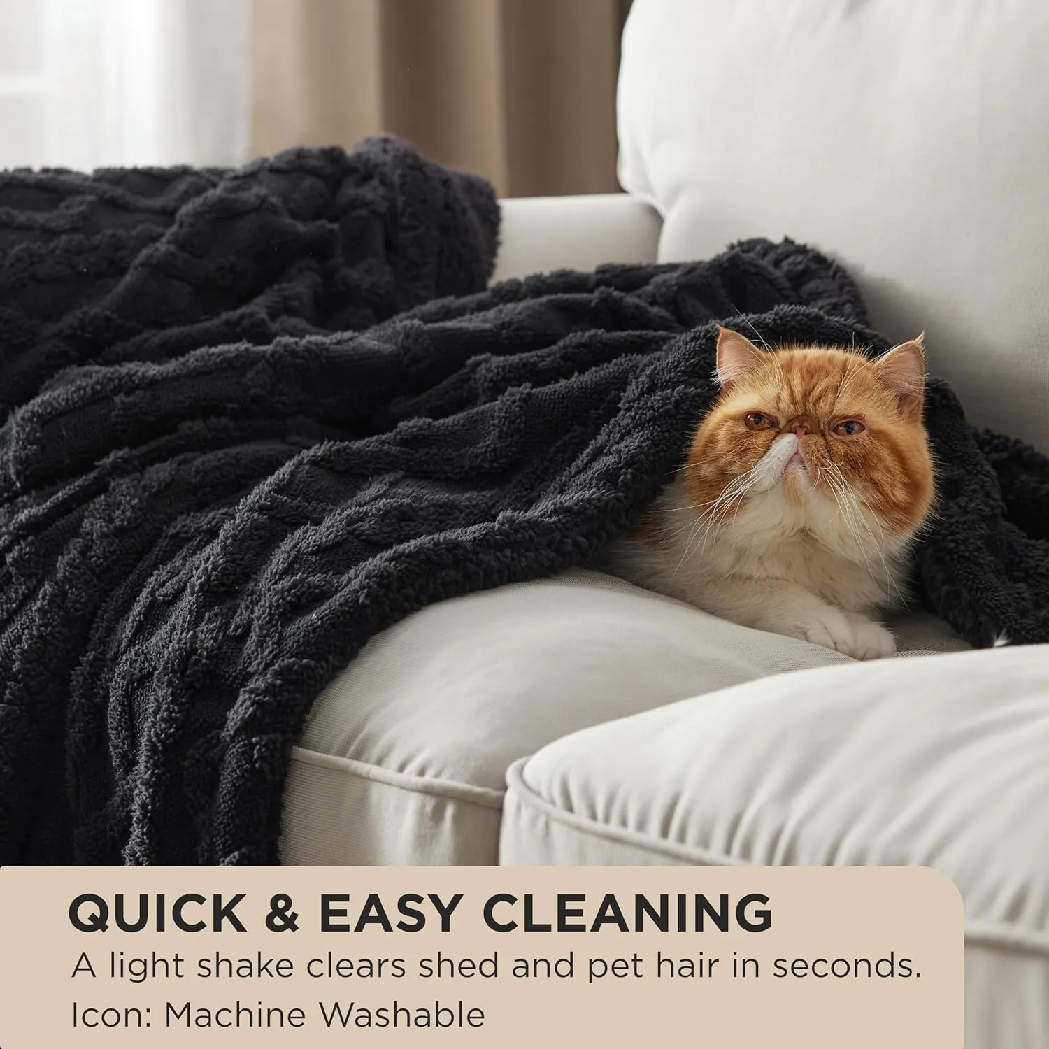 Bedsure Sherpa Fleece Throw Blanket for Couch - Fuzzy Soft Cozy Cable Throw for Women, Thick Warm Blanket for Winter, Black, 50x60 Inches