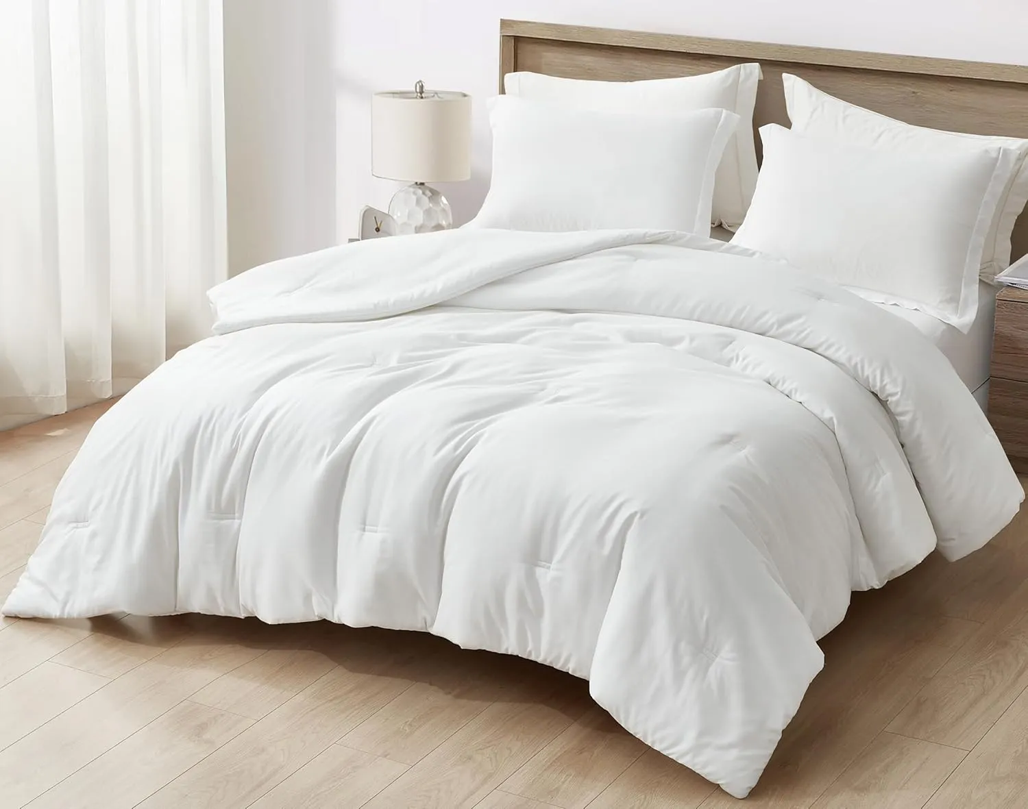 Chezmoi Collection Cliff 3-Piece Lightweight Cooling Comforter Set, Queen- Rayon Derived from Bamboo & Polyester Blended, Soft Breathable Bedding for Hot Sleepers, White