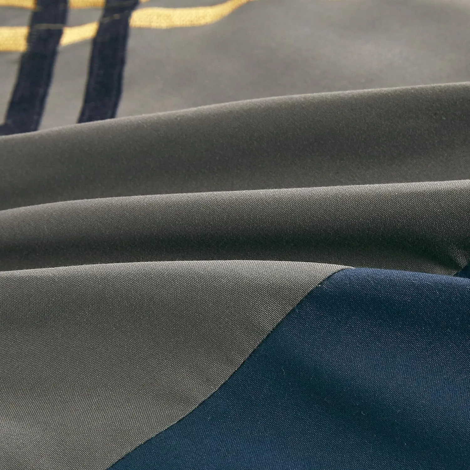 Chezmoi Collection Jaxson Bed in a Bag Queen Size 7-Piece Comforter Set with Sheets Modern Pleated Stripe Embroidered Navy/Gray/Yellow/White Zigzag Lightweight All Season Bedding