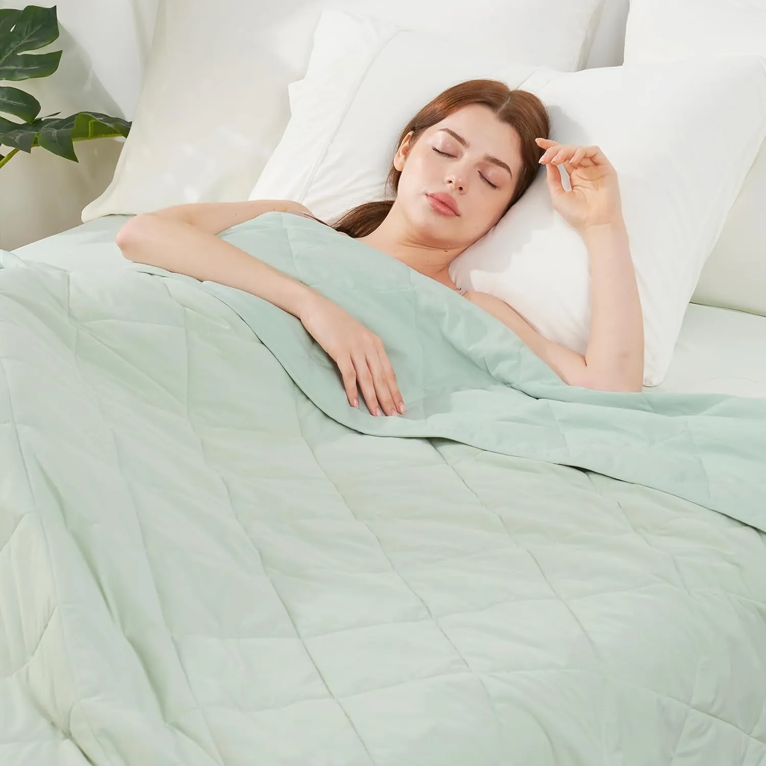 Cozy Bliss Cooling Throw Blanket for Hot Sleepers, Q-Max 0.4 Cooling Comfort 50x70, Cold Blankets for Night Sweats Sleeping, Ultra-Cool Lightweight Breathable Summer Blanket for Bed Travel