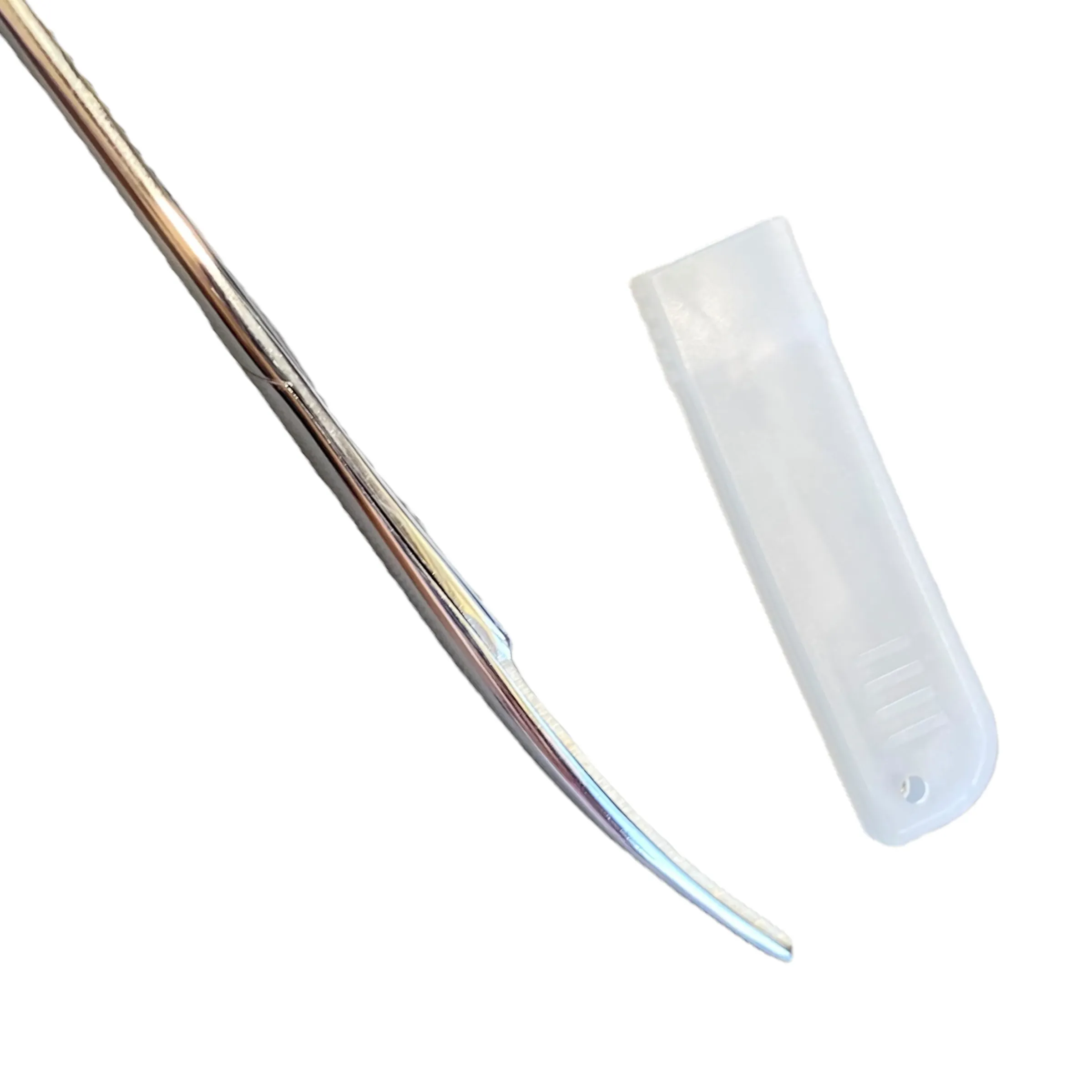 Curved Scissors — For Ostomy Users / Ostomates