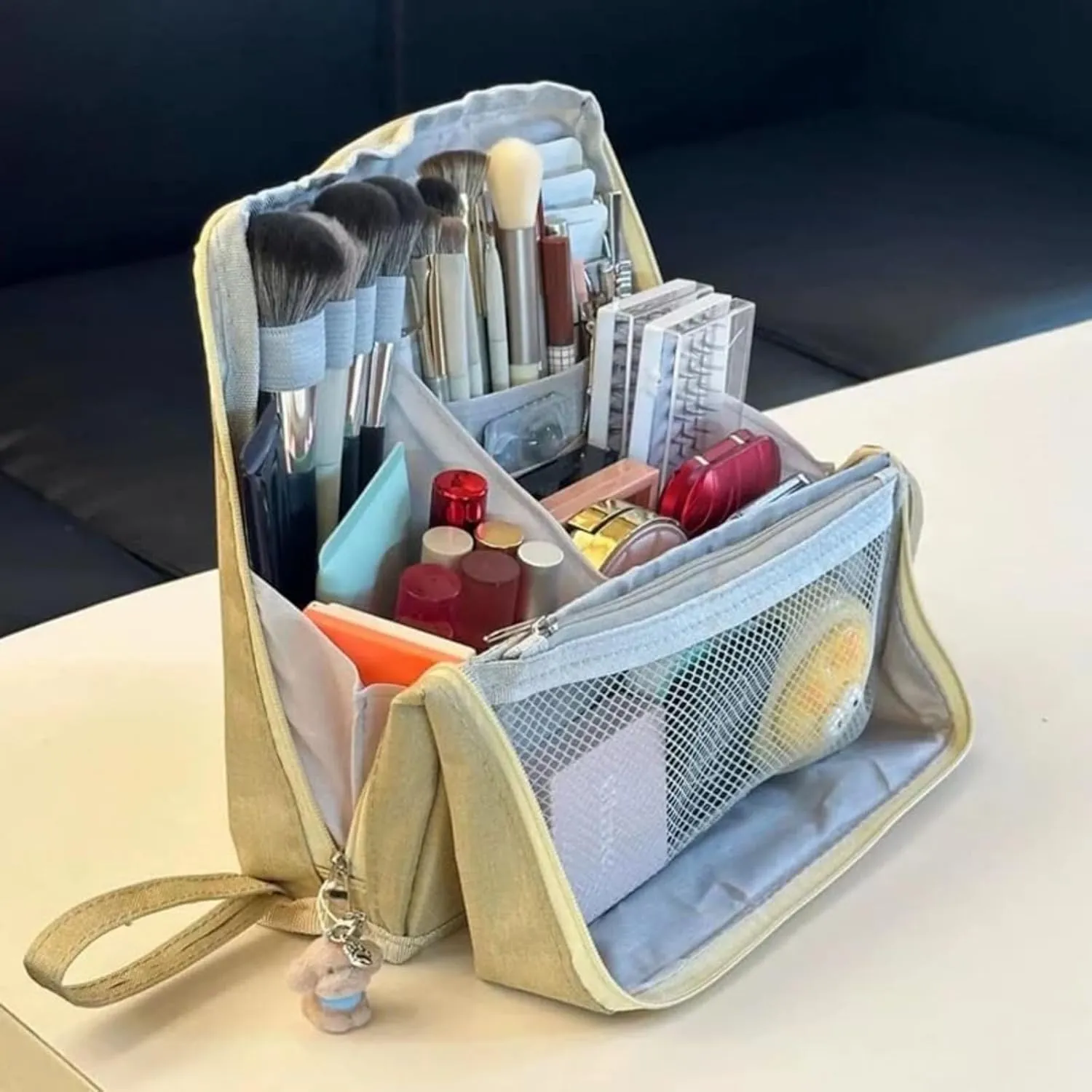 Doresty Makeup Bag, Doresty Standing Makeup Bag – Portable, Large Capacity, Multi-purpose Large Capacity Standing Makeup bag, Toiletry Bags with Compartments (blue)