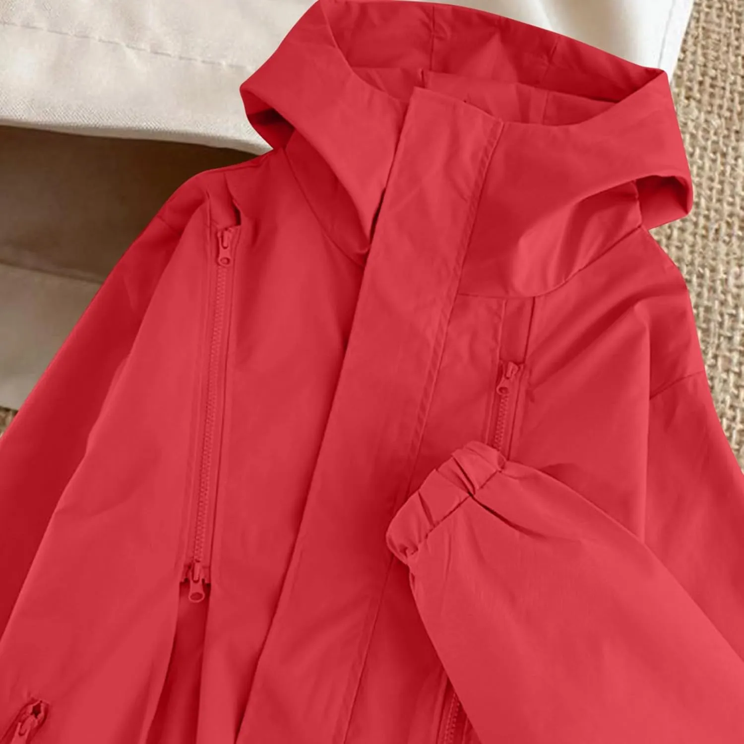 Finelylove Mens Rain Jacket Waterproof Lightweight Hooded Windbreaker Fashion Casual Light Jacket Outdoor Rain Coats