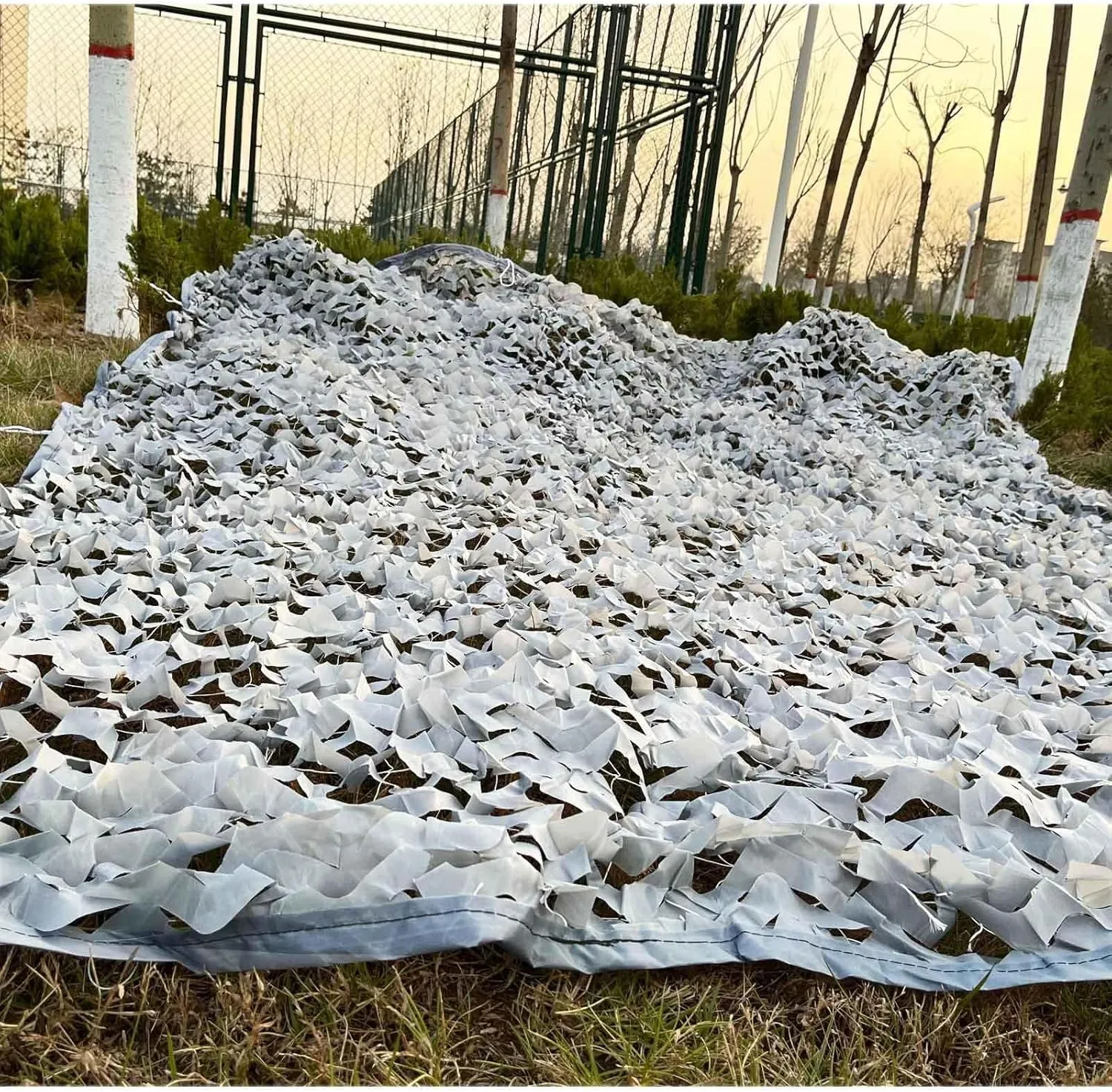 Reinforced Camouflage Net,Military Hunting Camouflage Netting,Outdoor Shade Net,210d Oxford Fabric,Garden Patio Pergola Sunshade Decorative Camo Netting Cover,Lightweight,Grey-9x10m(29.5x32.8ft)
