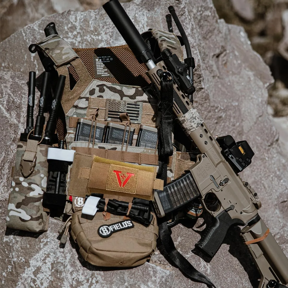 Small Compact IFAK Med Trauma Kit for Everyday Carry, Tactical First Aid Kits Belt or MOLLE Attach, Medical Kit Belt Vest Emergency EMT Car Camping Hiking