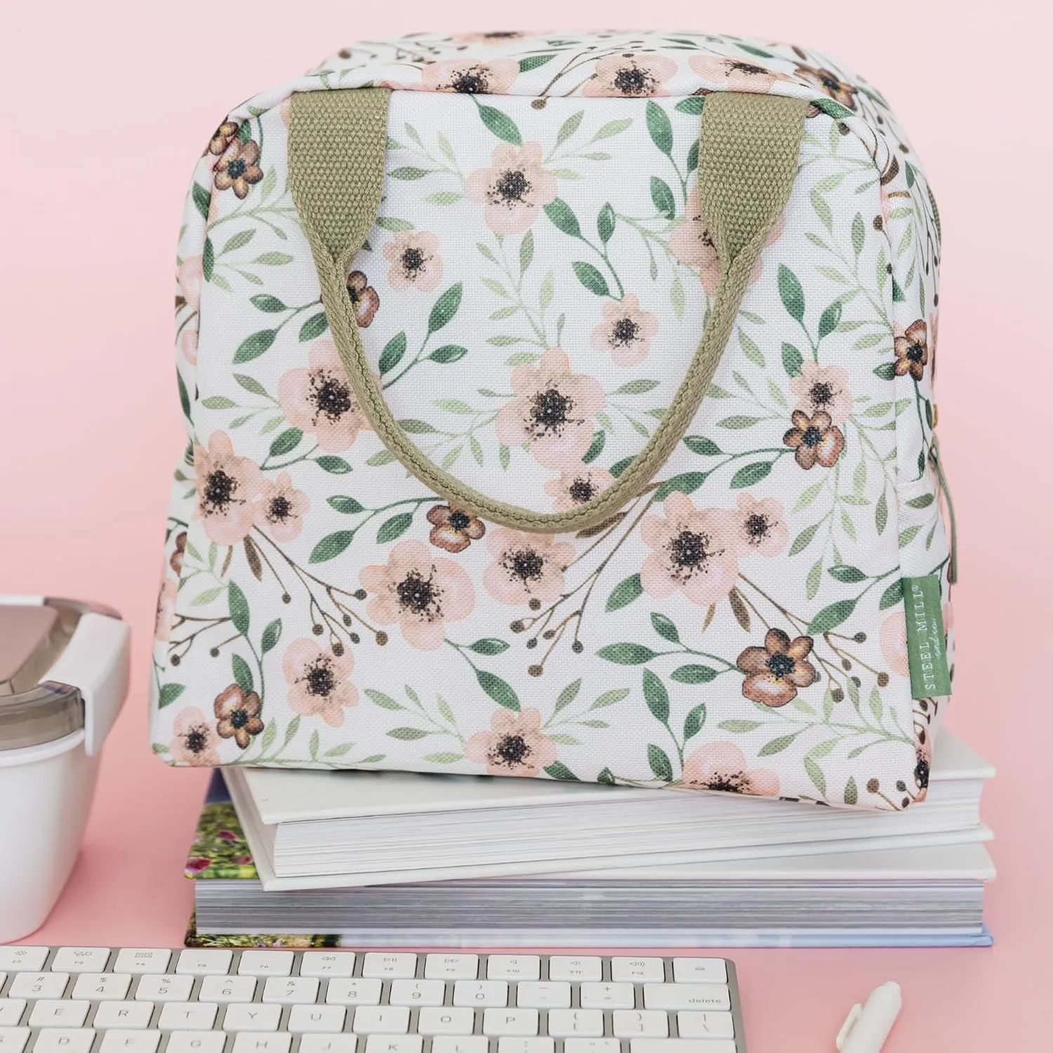 Steel Mill & Co Insulated Lunch Tote Bag for Women, Large Capacity Cooler Lunch Box, Cute Lunch Bag for Adults, Mini Cooler with Zipper Closure, Pockets, and Sturdy Handles (Woodland Floral)