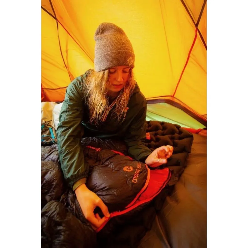 Vango Cobra 600 Down Filled Sleeping Bag (Anthracite)